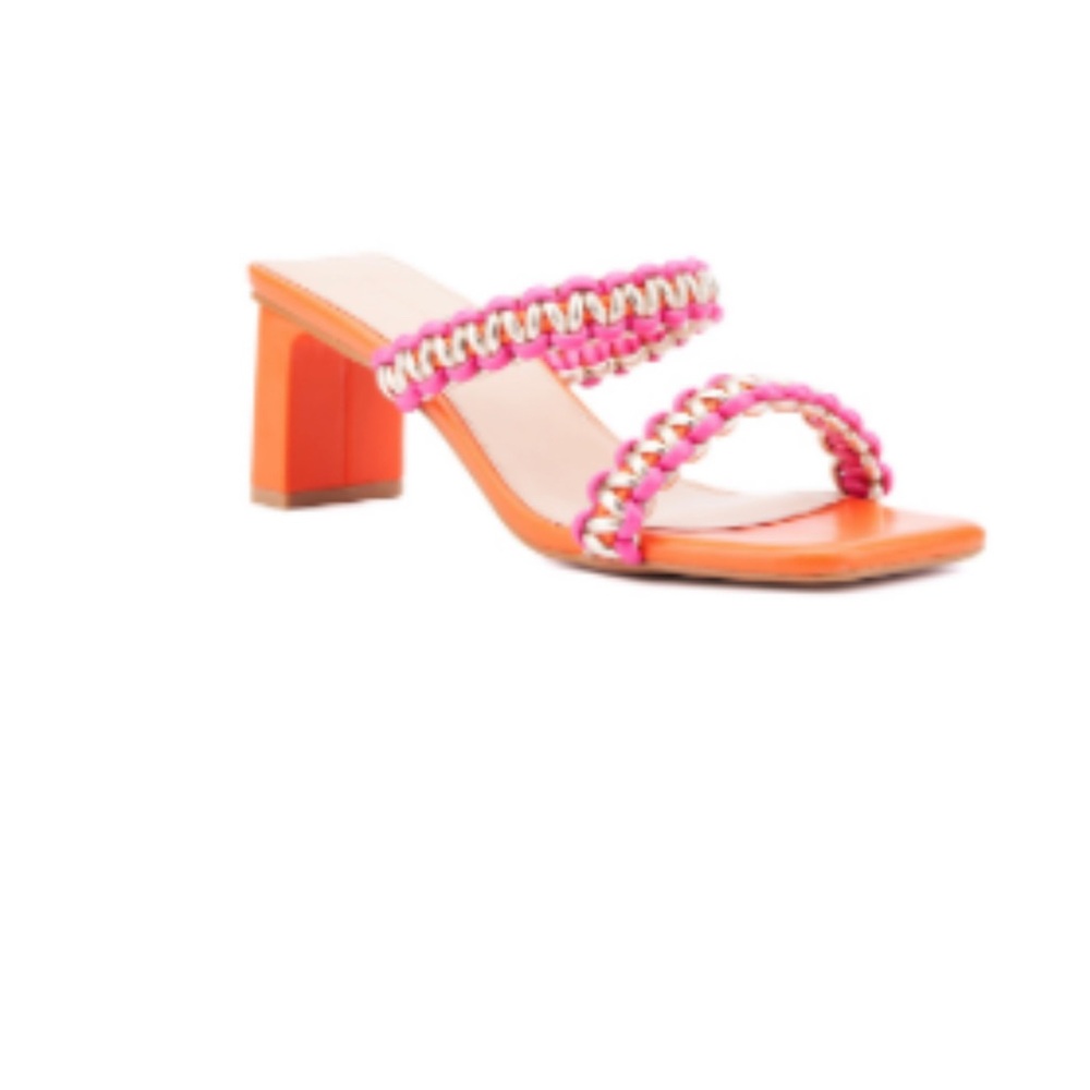 Pink orange heels.10wide. Jess wide heels
